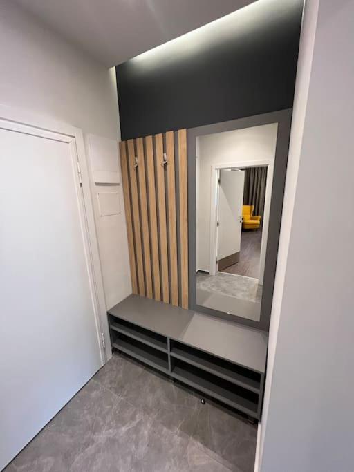 Location ! Location ! Location ! City Garden View Apartment Sofia Buitenkant foto
