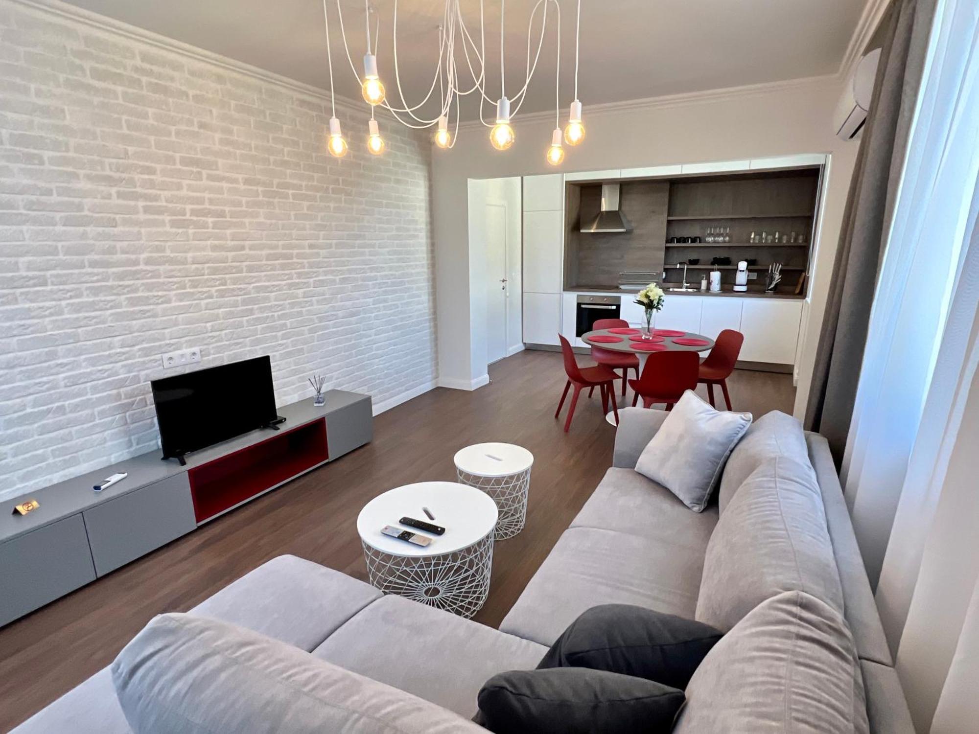 Location ! Location ! Location ! City Garden View Apartment Sofia Buitenkant foto