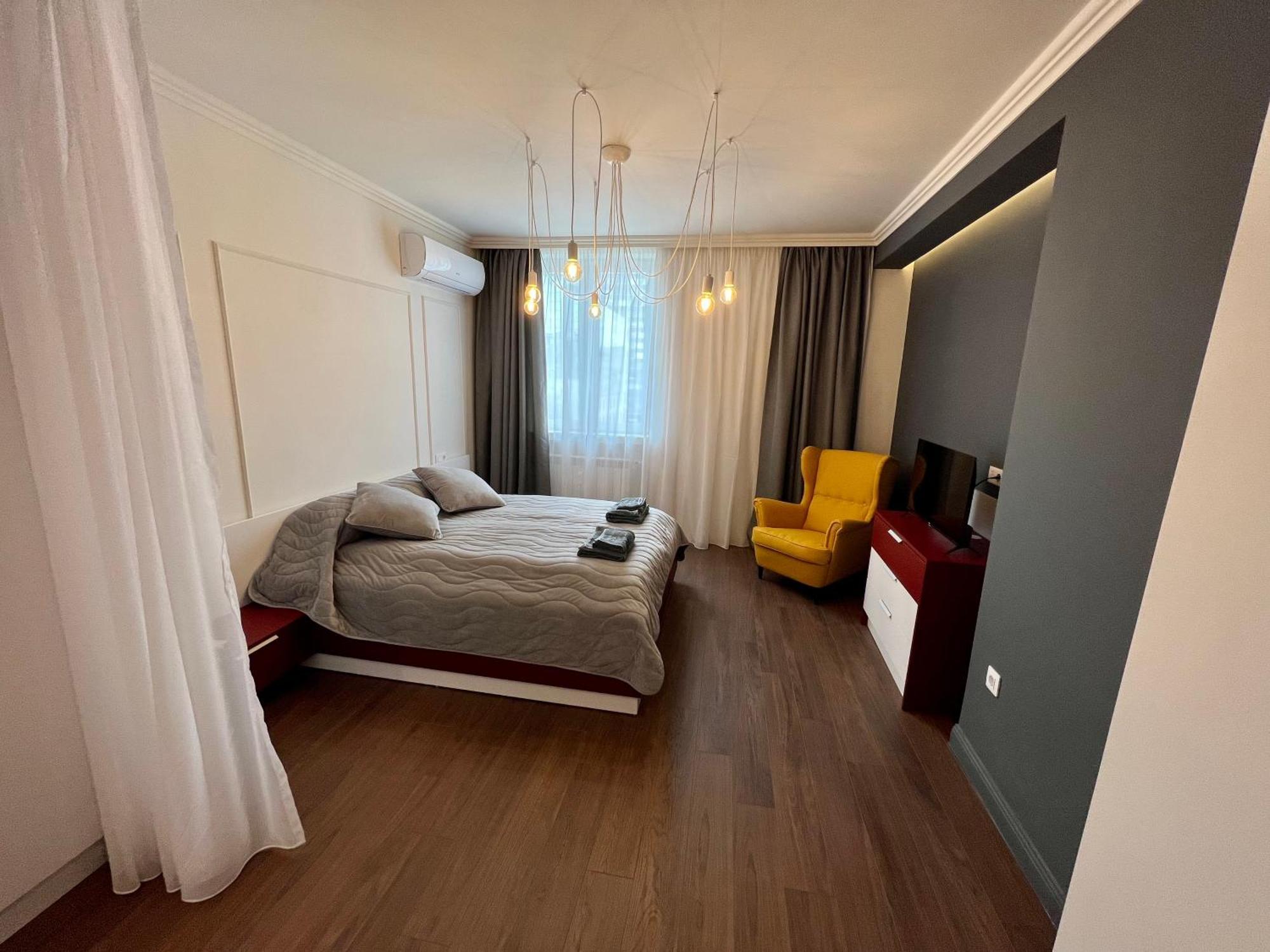 Location ! Location ! Location ! City Garden View Apartment Sofia Buitenkant foto